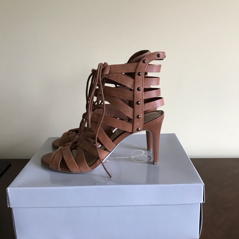 Women’s heel